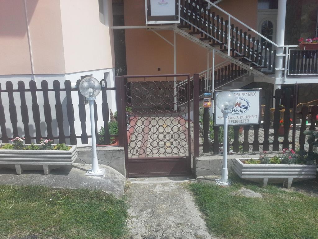 Friends Villa Apartments Hévíz Exterior foto